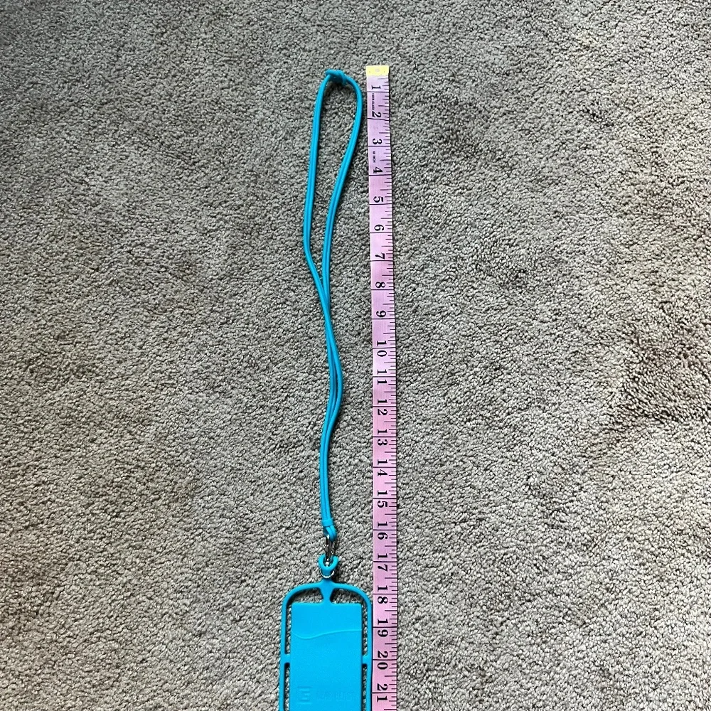 NEW - Gear Beast Cell Phone Lanyard - Universal Neck Phone Holder w/Card Pocket